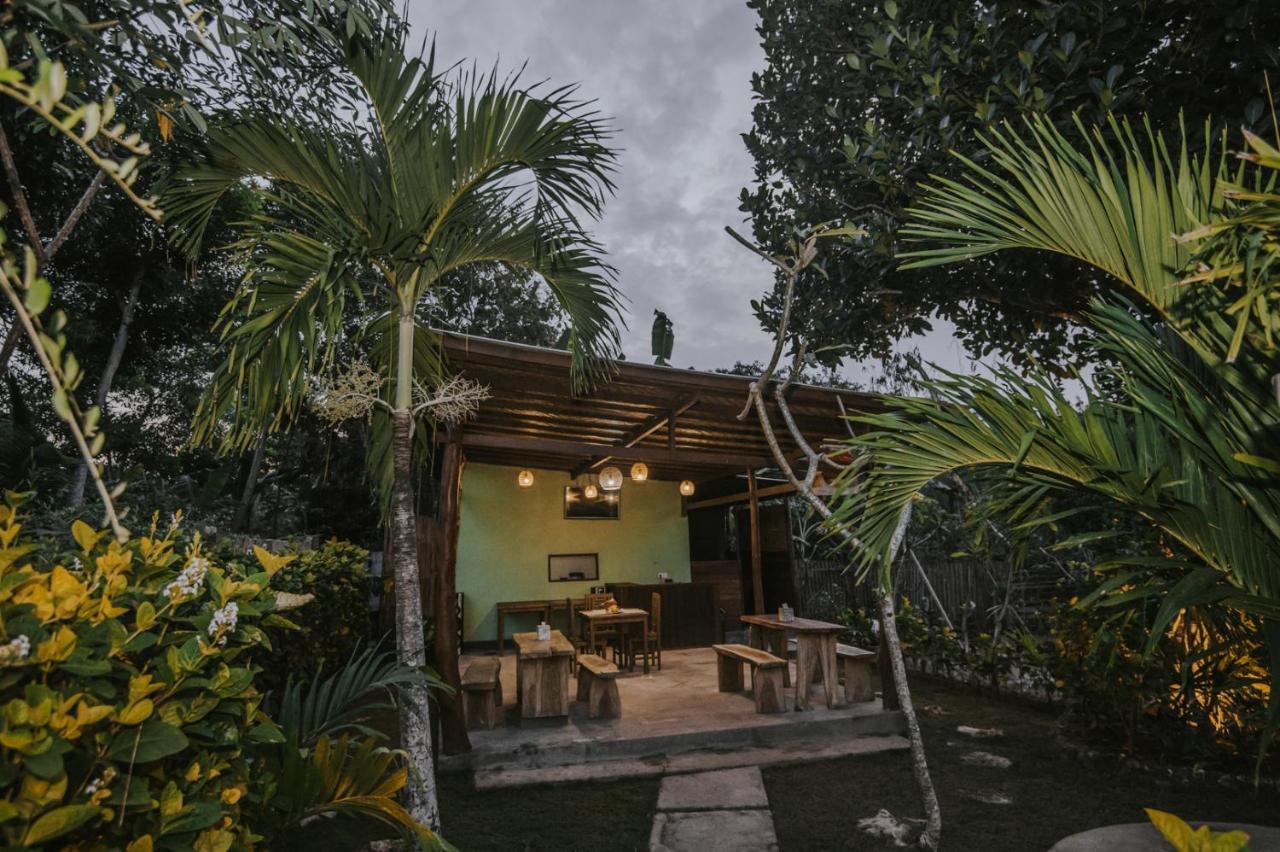 Nerima Hut Lembongan Apartment Bagian luar foto